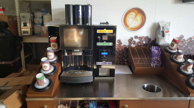 Coinchanger koffieautomaat koffie wisselgeld NFC scanner kortingskaart tankstatiomn texaco